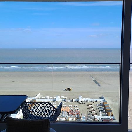 Modern Studio With Beautiful Sea View - 9Th Floor Blankenberge Εξωτερικό φωτογραφία